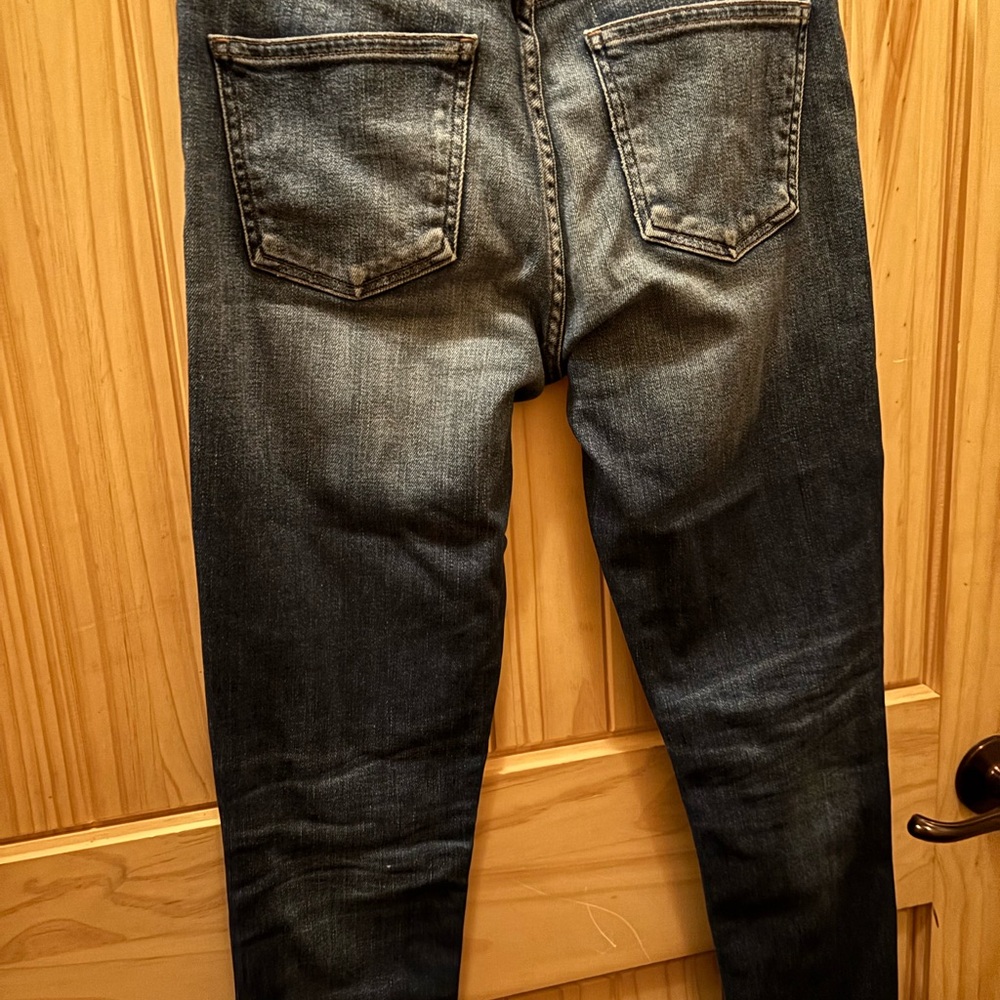 Citizens of humanity Blue Jeans size 27 (measures 30”X26”) - Picture 3 of 5